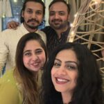 Manasi Parekh Instagram - નુતન વર્ષા અભિનંદન 🤝 What a partayyyy!!! Thanks @esharkansara and @musicwaala for a banger of a time! Saal mubarak everybody! To happiness, love, positivity and friendship always ♥️ #diwali #newyear @vyomanandi @pratikgandhiofficial @bhaminioza @punit.j.g @viral2886 @dharmesh64 @surabhijaverivyas @vaidyanisarg @ankitaadeshra @bagchi_mb @director_vipul_mehta