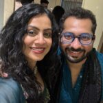 Manasi Parekh Instagram - નુતન વર્ષા અભિનંદન 🤝 What a partayyyy!!! Thanks @esharkansara and @musicwaala for a banger of a time! Saal mubarak everybody! To happiness, love, positivity and friendship always ♥️ #diwali #newyear @vyomanandi @pratikgandhiofficial @bhaminioza @punit.j.g @viral2886 @dharmesh64 @surabhijaverivyas @vaidyanisarg @ankitaadeshra @bagchi_mb @director_vipul_mehta
