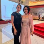 Manasi Parekh Instagram - A night to remember! The grand opening of @jioworldplaza brings with it an international shopping experience in Mumbai, thanks to the Ambanis!The decor,the brands, the whole vibe was just lit… we literally forgot we were still in mumbai, it felt so global ♥️♥️♥️ @ranveersingh @malaikaaroraofficial @nehabhasin4u @prachee_shah_paandya @soares_diandra @isakaif #jioworldplaza #bollywood #fashion #highfashion Jio World Plaza