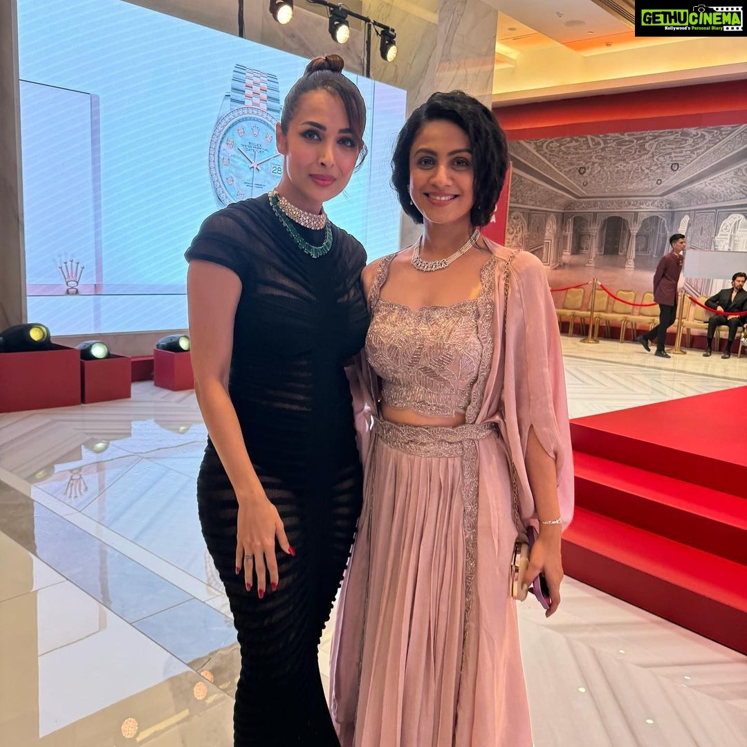 Manasi Parekh Instagram - A night to remember! The grand opening of @jioworldplaza brings with it an international shopping experience in Mumbai, thanks to the Ambanis!The decor,the brands, the whole vibe was just lit… we literally forgot we were still in mumbai, it felt so global ♥️♥️♥️ @ranveersingh @malaikaaroraofficial @nehabhasin4u @prachee_shah_paandya @soares_diandra @isakaif #jioworldplaza #bollywood #fashion #highfashion Jio World Plaza