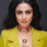 Manasi Parekh Instagram - I've been watchin' you for some time Can't stop starin' at those ocean eyes Burning cities and napalm skies Fifteen flares inside those ocean eyes Your ocean eyes Billie Eilish