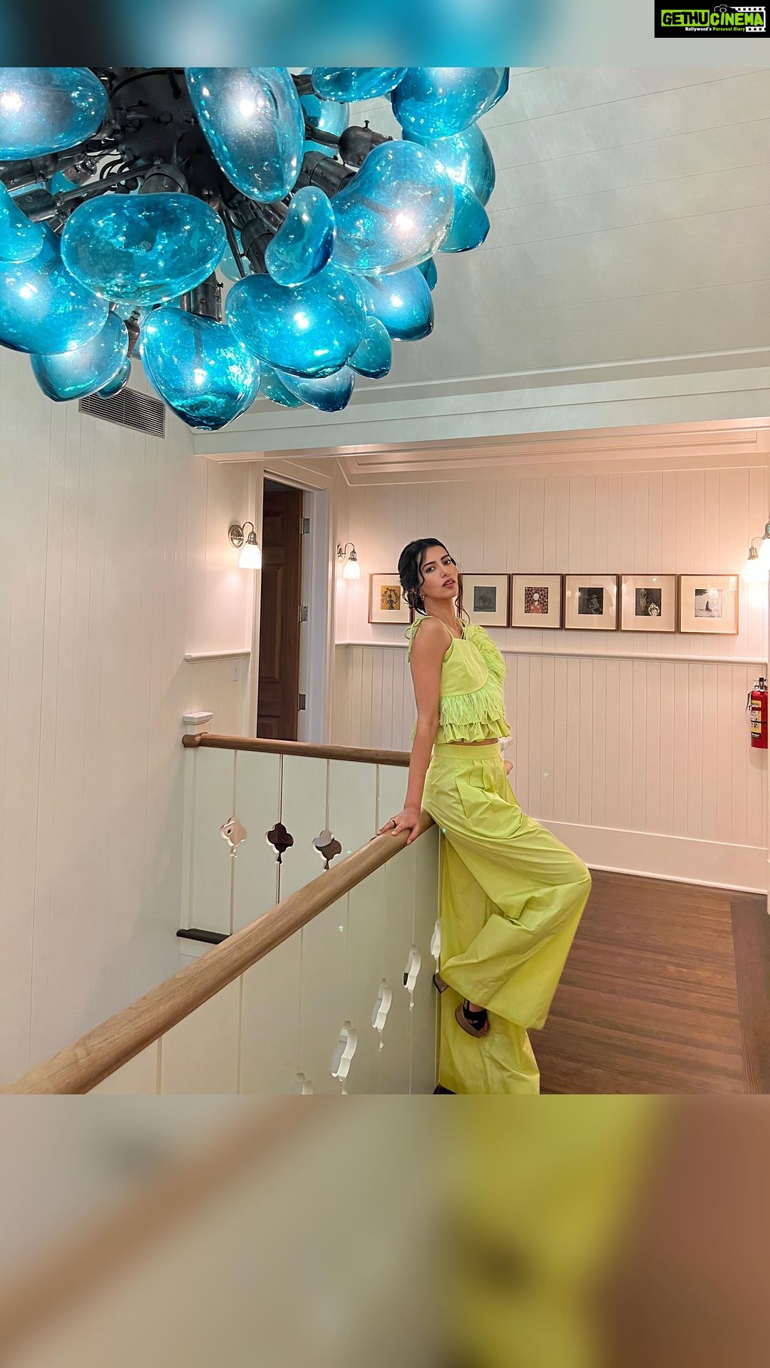 Manasvi Mamgai Instagram - @dailyfrontrow I could get used to this! @sophiesumner8 @madibwebb @karinabnyc @nandinivaid Thank you to the sponsors - @reformclubamagansett @havenwellwithin @bashparis @intermixonline @zadigetvoltaire @sam_edelman @stripeandstare @daouvineyards @tanyataylor @becomebetterandbetter @moroccanoil @pvolve @bluejaybikes @oraspace The Reform Club, Amagansett