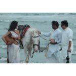 Manasvi Mamgai Instagram - Part-2 किताब के भीतर का एक समंदर, और समंदर के भीतर की एक किताब । - तरुण चौहान . Portrait - @imanasvi 🧜🏼‍♀️✨ @dasmkti @sajjadkhannsd ✨✨ . Special thanks - @atishayakhil @zeba_hussain_101 @darkmatterin ✨✨ Mumbai - मुंबई