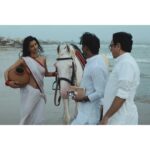 Manasvi Mamgai Instagram - Part-2 किताब के भीतर का एक समंदर, और समंदर के भीतर की एक किताब । - तरुण चौहान . Portrait - @imanasvi 🧜🏼‍♀️✨ @dasmkti @sajjadkhannsd ✨✨ . Special thanks - @atishayakhil @zeba_hussain_101 @darkmatterin ✨✨ Mumbai - मुंबई