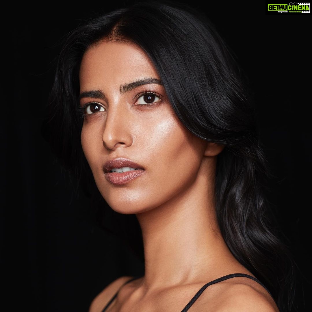 Manasvi Mamgai Instagram - Beauty by @arjun.mark @upadhyayrakhi @billymanik81 @sameer_junaidi