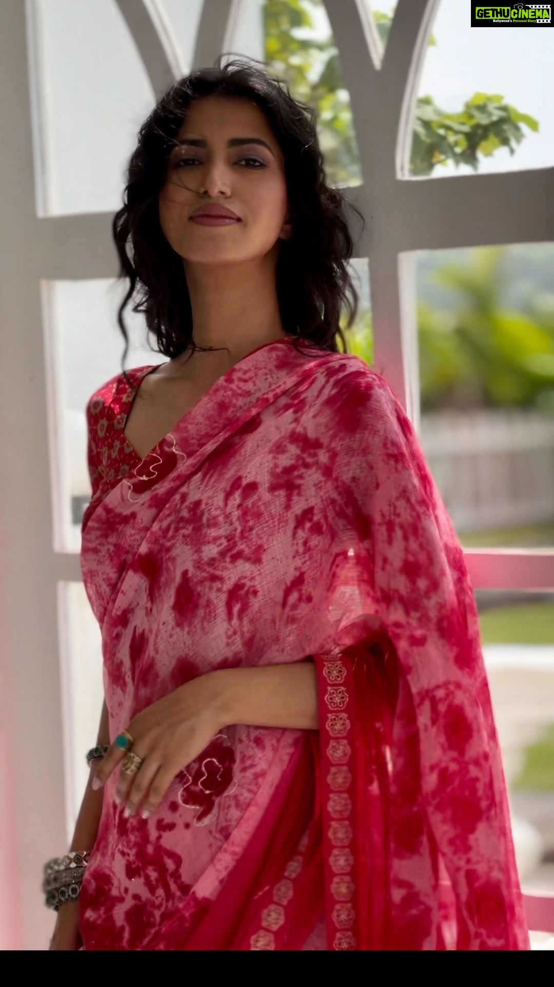 Manasvi Mamgai Instagram - Got my Bollywood on 🇮🇳 Song - @iamsilentocean