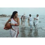 Manasvi Mamgai Instagram - Part-2 किताब के भीतर का एक समंदर, और समंदर के भीतर की एक किताब । - तरुण चौहान . Portrait - @imanasvi 🧜🏼‍♀️✨ @dasmkti @sajjadkhannsd ✨✨ . Special thanks - @atishayakhil @zeba_hussain_101 @darkmatterin ✨✨ Mumbai - मुंबई