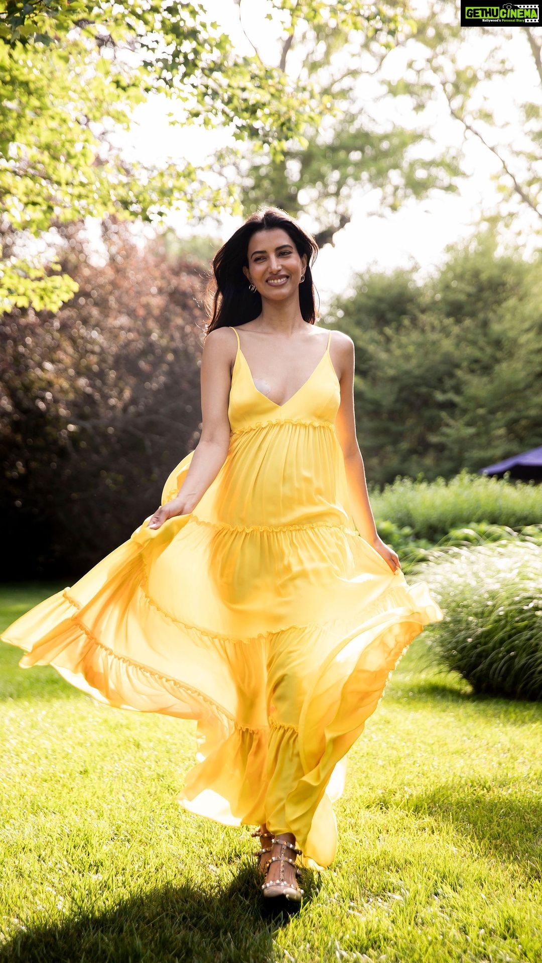 Manasvi Mamgai Instagram - Hamptons summer @dailyfrontrow @reformclubamagansett Outfits - @alc_ltd @michellefarmercollaborate Sponsors - @aperolusa @daouvineyards @naghedinyc @drmacrene The Reform Club Inn