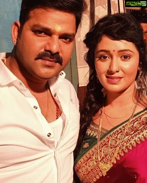 Mani Bhattacharya Instagram - प्यार तोहसे करीला।।❤️🥰🫂 @singhpawan999 @mani_bhattachariya . . #pawansingh #mani_bhattachariya #trending #rells #trendingsongs #trendingsongs #foryou #bhojpurireels #instagood #instadaily #instamood #instaphoto #pic #pawansinghactor #explore