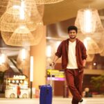 Mani Chandra Instagram - Collect moments not things🖤 Travelling leaves you speechless, then turns you into a storyteller ❤️ Live life now 🖤 PC @karthikcanclick 💙 Bangalore International Airport