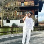 Mani Chandra Instagram - Dream place 🤍 Live it up ❤️ Switzerland