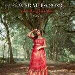 Manisha Eerabathini Instagram – Navarathri Day 3 ❤️ 5 original songs, 5 different relationships and 1 big family! 
A @vedom.art production ❤️
@iamarjunumashankar @sataghni_official @_vinodvincent Hyderabad