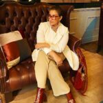 Manisha Koirala Instagram - Do not dwell in the past nor of the future, concentrate the mind on the present moment. ...❤️🙏🏻💐 The Exhibitionist Hotel