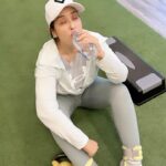 Manisha Koirala Instagram - Started again as my super fit sis @hiwitsupi reminded how fit I was sometime back!! Thnx sis fr encouraging me.. #everydayfitness