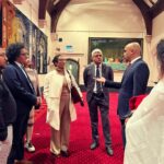 Manisha Koirala Instagram - Tea reception and tour with the Chairman for Culture @munsur.ali @guildhallartlondon @cityoflondon City of London Guildhall
