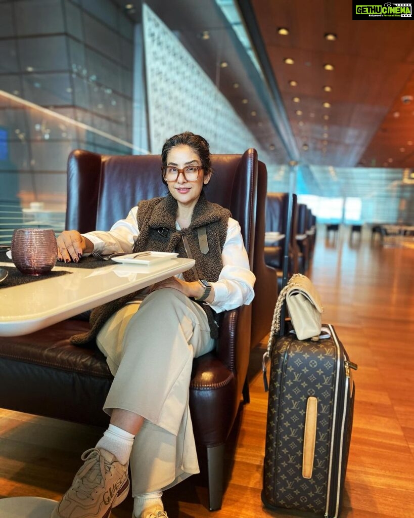 Manisha Koirala Instagram - Comfortable in my skin.. #lonetraveller #freespirit #lovetravel Hamad International Airport
