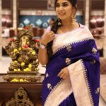 Manjula Paritala Instagram – #tradionalme #howzit #pattusaree #deepwalishopping #fullvideoonyoutube #manjulanirupam❤ #linkinbio 

#rawmangopattusaree @colours_overload