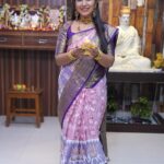Manjula Paritala Instagram – #Happy Deepawali 🪔 #deepawalivibes⭐️✨💥⭐️ #deepawalicelebration 

#twillikkathsarees @roopikahandlooms