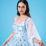 Manushi Chhillar Instagram - 🩵⭐️