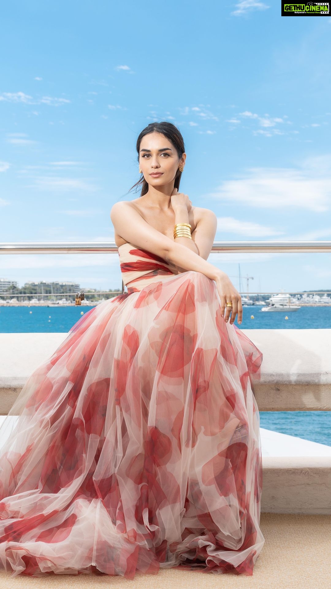 Manushi Chhillar Instagram - Summer dreams ❤️🤍❤️🤍❤️🤍 Outfit - @gauriandnainika Jewellery - @viangevintage @tuluaindia HMU - @gpkritikos Styled by - @sheefajgilani Team - @astha_kothari @sabrinawhite98 @everythingsanch @kanishka.__ Cannes, French Riviera, France
