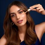 Manushi Chhillar Instagram - It’s surreal to think I started my journey with Estée Lauder just 1 year ago with the Advanced Night Repair campaign. Since the time I have discovered the #AdvancedNightRepair serum and its 7 powerful benefits, I don’t think I can ever skip this part of my skincare routine 😍 And now being associated with the brand that I not only love but strongly advocate, is a dream come true! ❤ #Throwback #EsteeGlobalAmbassador #EstéeLauderIndia