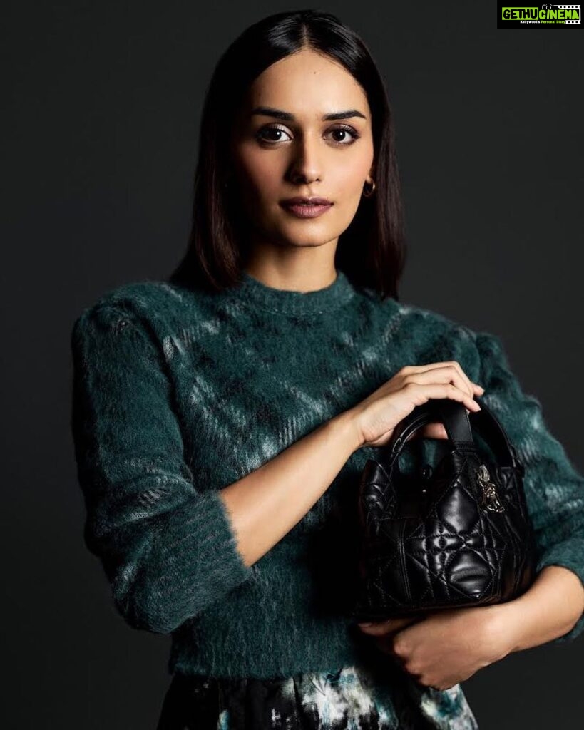 Manushi Chhillar Instagram - My date with the Dior Toujours🖤🖤 @Dior #DiorAW23​ #Diortoujours Styled by @sheefajgilani Shot by @frontrowgypsy