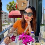 Manushi Chhillar Instagram - #photodump from across the table 😋😋