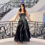 Manushi Chhillar Instagram - Ministry Dinner in @saiidkobeisy Jewellerry - @obari_ Styled by - @sheefajgilani HMU by - @gpkritikos Team - @astha_kothari @sabrinawhite98 @everythingsanch Martinez Cannes