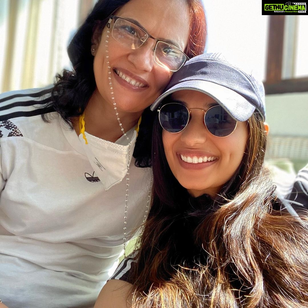 Manushi Chhillar Instagram - Happy birthday to my soulmate, best friend and mentor 🥳🥳 Thank you for all the love and strength ma ❤️❤️