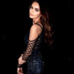 Manushi Chhillar Instagram - A night in @falgunishanepeacockindia 💙🖤💙🖤