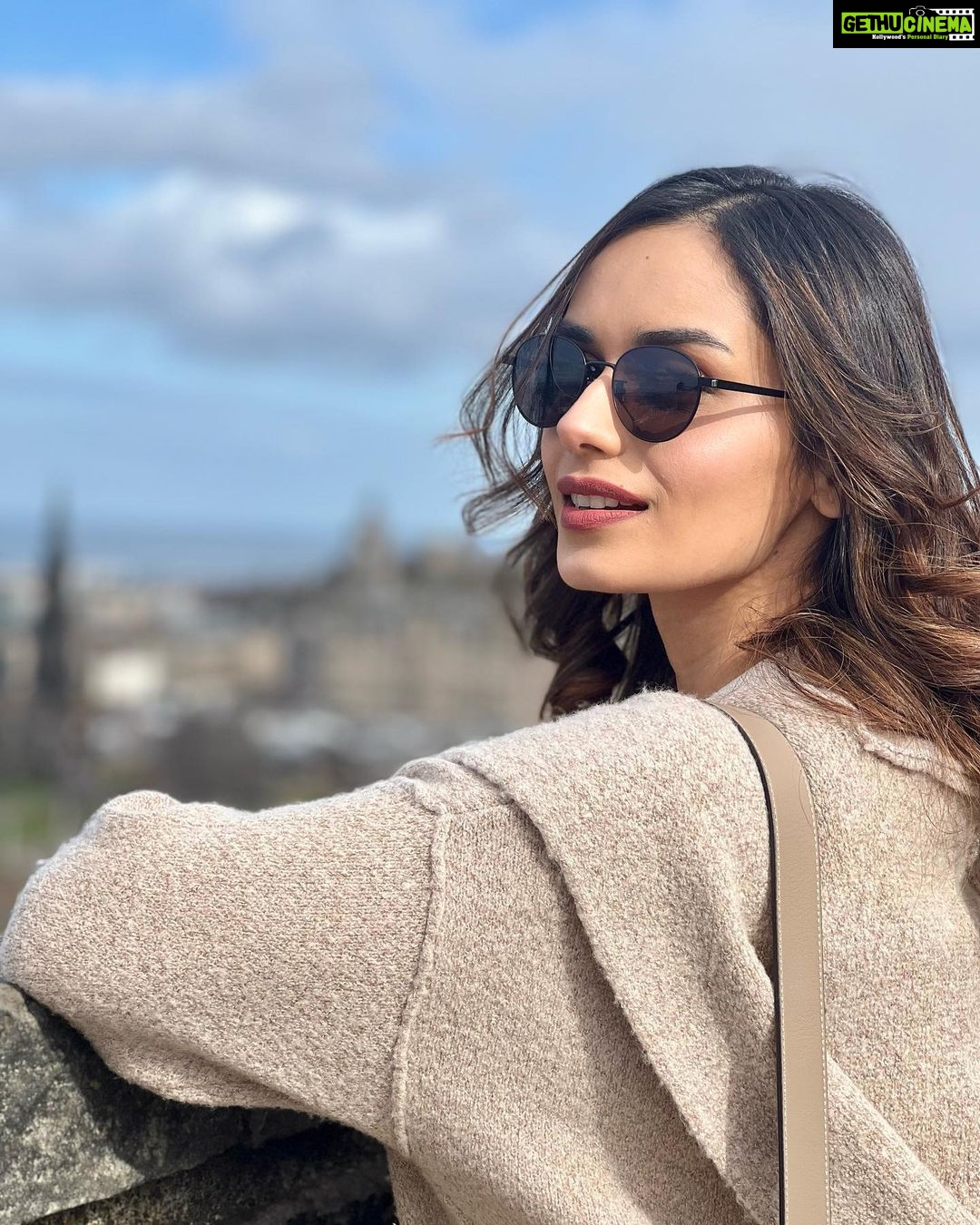 Manushi Chhillar Instagram - Reign-y day in #Edinburgh 🏰 Edinburgh Castle, Scotland
