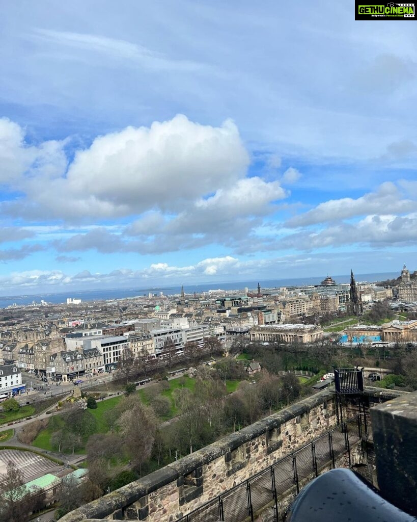 Manushi Chhillar Instagram - Reign-y day in #Edinburgh 🏰 Edinburgh Castle, Scotland