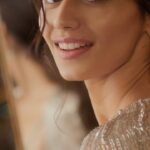 Manushi Chhillar Instagram - The festive season has begun and we’re thrilled to unveil our bestseller skincare and makeup in Limited Edition Festive kits starting at ₹2,400 🌟 It’s time to celebrate your confidence, celebrate the unique you and let that inner light shine through with #EsteeLauder. #EsteeGlobalAmbassador #EsteeLauderIndia #TheLightInYou #Diwali2023