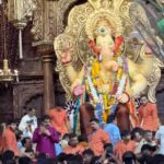 Manushi Chhillar Instagram - Ganpati Bappa Morya! 🙏 #lalbaugcharaja