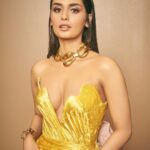 Manushi Chhillar Instagram - Thank you Dubai 💛 @filmfareme @laithmaalouf_official @misho_designs @outhousejewellery @louboutinworld @sheefajgilani @lisadsouza @biancalouzado @hair.studio.suhas