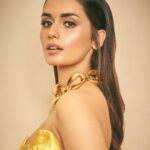 Manushi Chhillar Instagram - Thank you Dubai 💛 @filmfareme @laithmaalouf_official @misho_designs @outhousejewellery @louboutinworld @sheefajgilani @lisadsouza @biancalouzado @hair.studio.suhas