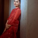 Manushi Chhillar Instagram - ❤️❤️ @archanajaju.in @anaqajewels @pixel.exposures @hair.studio.suhas @sheefajgilani @styledbyastha