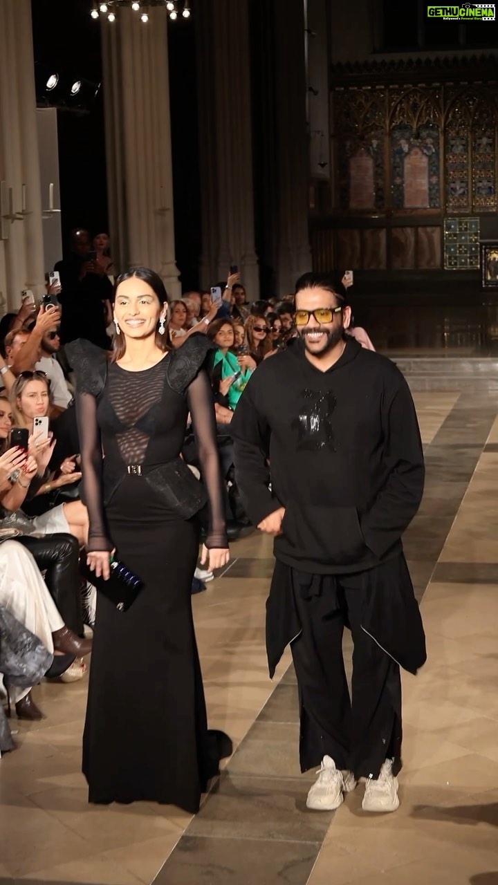 Manushi Chhillar Instagram - Short trip, many memories #LFW