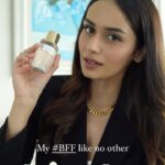 Manushi Chhillar Instagram - My ultimate BFF, Luxury fragrance #DesertEden by @esteelauderin - the one who does it and knows it all ✨ #BestFragranceForever by forever fav @esteelauderin With the goodness of floral and woody notes, this #fragrance gives me the best of both worlds and surrounds me with a warm luminous aura! 🌸 Head to @mynykaa to find your BFF 😉 #EsteeLauder #EsteeLauderIndia #EsteeGlobalAmbassador