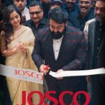 Mareena Michael Kurisingal Instagram - The Garden City becomes the Golden City. Josco Jewellers unveils its grand new world-class showroom in Bengaluru, Dickenson Road, on 5th Nov, 2023. Inauguration by film actor Mohanlal & actresses Ms.Ashika Ranganath & Ms.Mareena Michael. #joscojewellers #josco #mohanlal #thecompleteactor #bengaluru #banglore Commercial Street Bengaluru