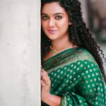 Mareena Michael Kurisingal Instagram - Stay a bit sanskari❤️ Captured @jf486 Make up @ashif_marakkar Costume @megam_designs Dubai, United Arab Emirates