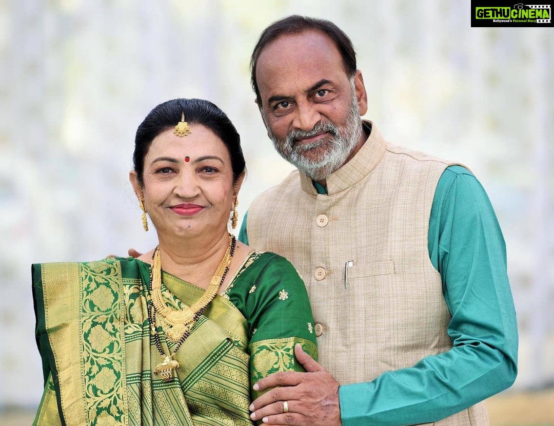 Maulika Patel Instagram - Wow, 40 years of being together! I meant to say 40 years of togetherness 😜filled with love, happy moments, unforgettable memories, the experience of living with or without each other, being each other's backbone without fail, and the occasional fights. How could any couple live without those? 😅 I'm truly proud of you two for setting such a magical example of a relationship and its importance. Everything changes with time, and your relationship has only gotten stronger with each passing day. Your arranged marriage has turned into a love marriage, and I'm so happy for you both. May you continue to be like this for the next 100 years together. It's a great pleasure to see both of you spending time with each other throughout the day, being each other's strength. On this day, I want to encourage both of you to live out the moments you may have missed in your younger years due to work or responsibilities. I love You both😘 Happy 40th anniversary Mummy Pappa ♥️♥️