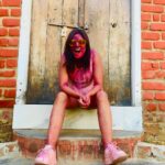 Maulika Patel Instagram - होली 🌸 “रंगो से भरी ख़ुशियों वाली होली “ #festival #holi #colors #friends #celebration #ritual #play #dance #rangbarse #bhang #happiness #pushkar #pushkarholi #blessings #ilovemyblessedlife💕