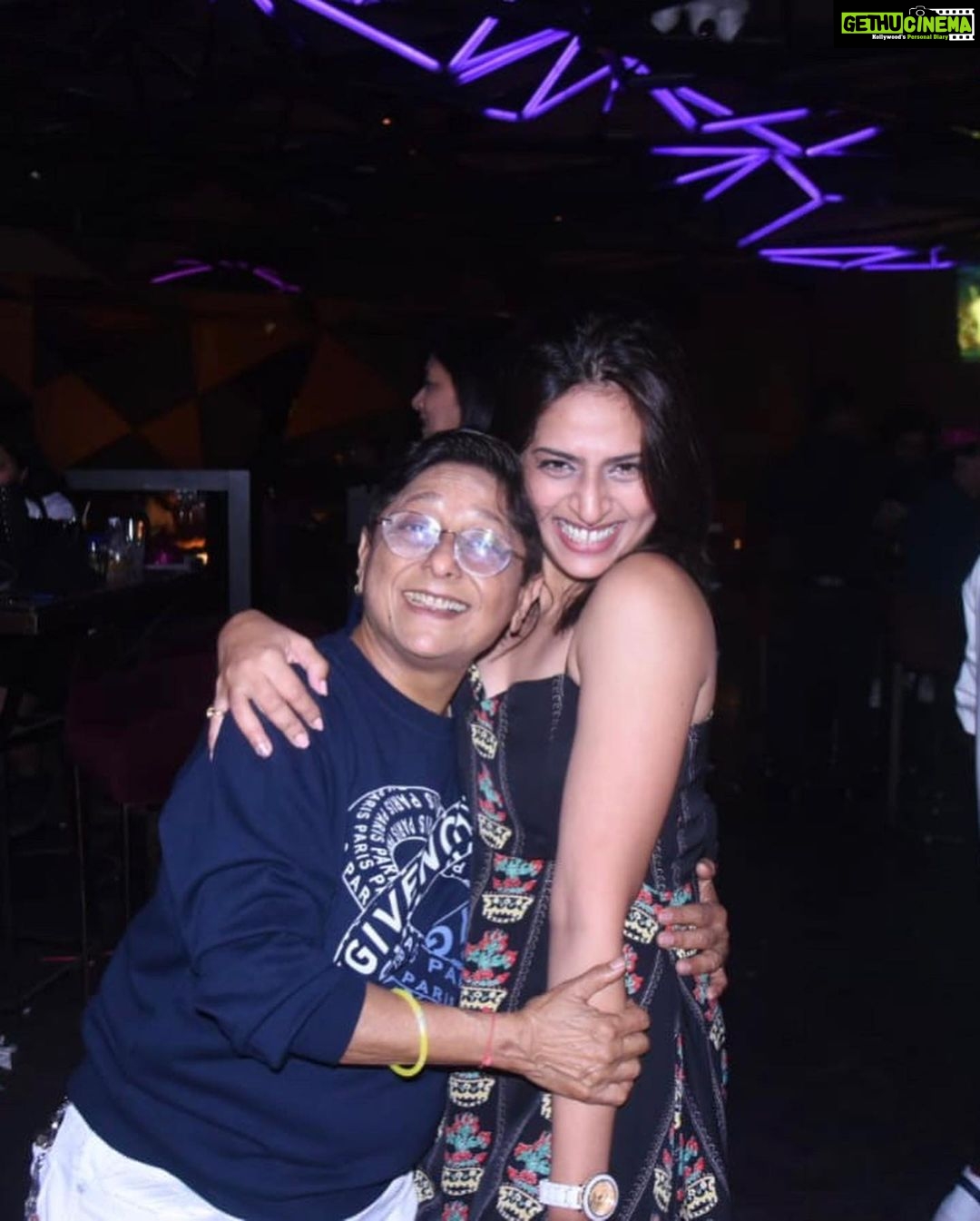 Maulika Patel Instagram - Happy birthday to the child who loves the moon and shouts “એ ચાંદો" 🌙 when he sees the moon. who loves aeroplanes (વિમાન) ✈️ A person who knows how to live a life fully with liveness,laughter,excitement,positivity. Who is tough,Loveable,practical a mix combo of a perfect person. You are an inspiration My lady 🌸 @meenagheewala 💕 It’s hard to be apart from you 🥹but.. will be back soon 🤗 I love you so much ♥️ Happy happy Year To You 💫 #love #happybirthday #happiness #littlemoments #memories #life #meenagheewala ♥️