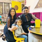 Maulika Patel Instagram – Happy birthday 🎂
To A person who always inspires ✨
Who is very loving and at the same time a complainant 😜 because he loves me a lot 🤗
Cheers to our love,Care,taunts and the most life time bond ♥️
Love you bhai 😘
@ruturaj31 🤗

More happiness to you 🌸🌸
 
Missed you @rachudesai8 bhabhi & the Missing Public 🥹

#birthday #party #gathering #friendship #foreverbond #love #life #ilovemyblessedlife💕