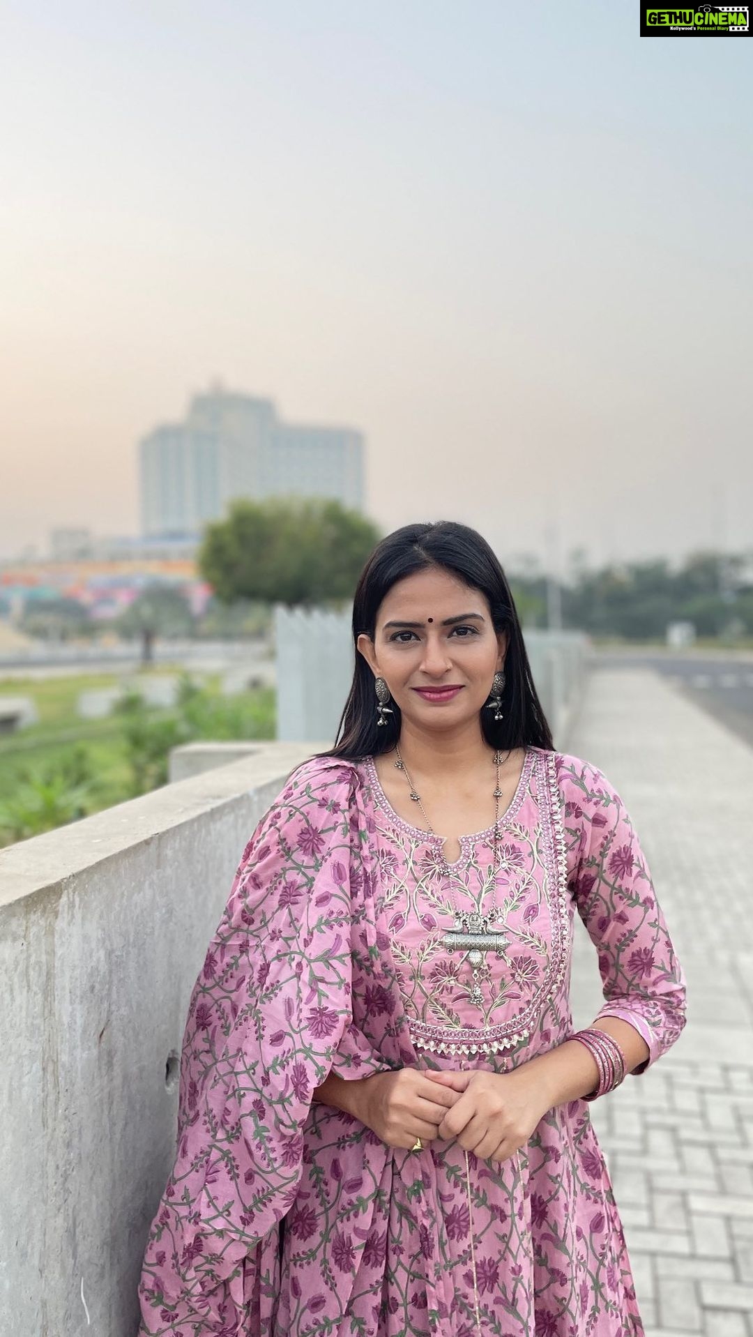 Maulika Patel - 825 Likes - #આ_ગુજરાત_મેં_બનાવ્યું_છે 🌸
Directed & Shot by: @sliceoflife__9 🎥🤗
#election2022 #gujarat #narendramodi #bjp