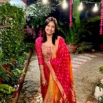 Maulika Patel Instagram – शुभ दीपावली 🪔✨

#diwali #family #friends #together #celebration #happiness #smile #love #littlelove #fiyahood #crackers #fun #noharmtoanimals #takencareof #givesmiles #ilovemyblessedlife💕