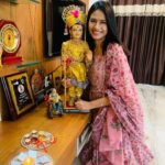 Maulika Patel Instagram - Rakshabandhan 👩🏻‍🤝‍👨🏼🍭 #rakshabandhan #festival #sibblinglove #brothersisterbond #littlelove #happyritual #ilovemyblessedlife💕