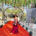 Maulika Patel Instagram – खुशियाँ दा चढ़ेया अज्ज वेल्ला वे
सारेयान ने नाचना सारेयान ने गौना वे
खुशियाँ दा चढ़ेया अज्ज वेल्ला वे
सारेयान ने नाचना सारेयान ने गौना वे ♥️ 

Happiness When Your little ones got married 😘

#wedding #love #lovemarriage #friendship #friendshipgoals #happiness #ilovemyblessedlife💕