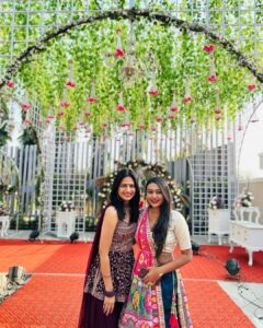 Maulika Patel Instagram - खुशियाँ दा चढ़ेया अज्ज वेल्ला वे
सारेयान ने नाचना सारेयान ने गौना वे
खुशियाँ दा चढ़ेया अज्ज वेल्ला वे
सारेयान ने नाचना सारेयान ने गौना वे ♥️ 

Happiness When Your little ones got married 😘

#wedding #love #lovemarriage #friendship #friendshipgoals #happiness #ilovemyblessedlife💕